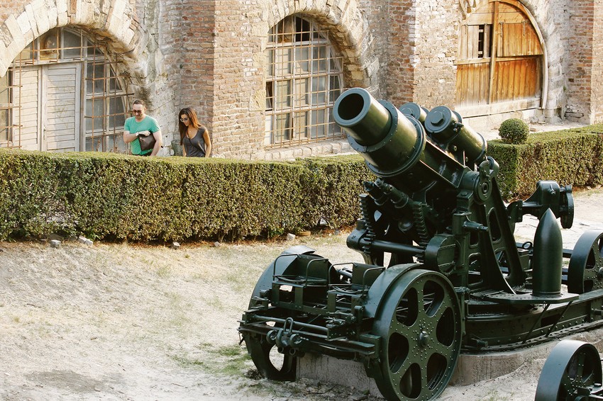 Držanje turskih garnizona na tvrđavama bilo je strateško i pitanje časti