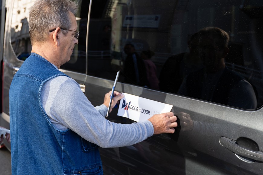 Transport drzwi w drzwi pomoże osobom niepełnosprawnym w szybkim dotarciu do celu