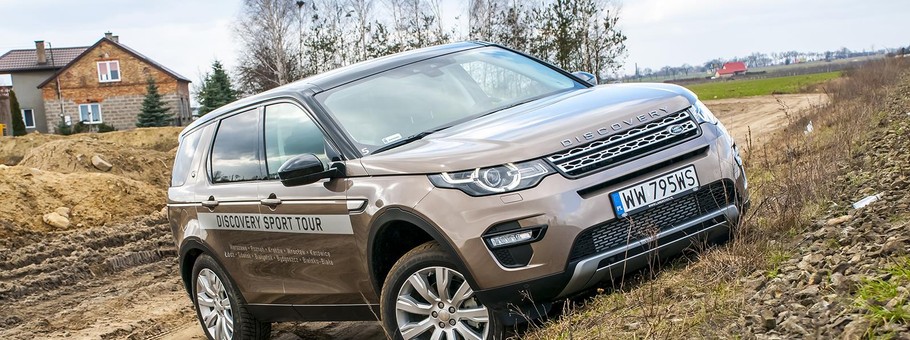 Land Rover postanowił zapełnić lukę jaka powstała po wycofaniu Freelandera z produkcji. 