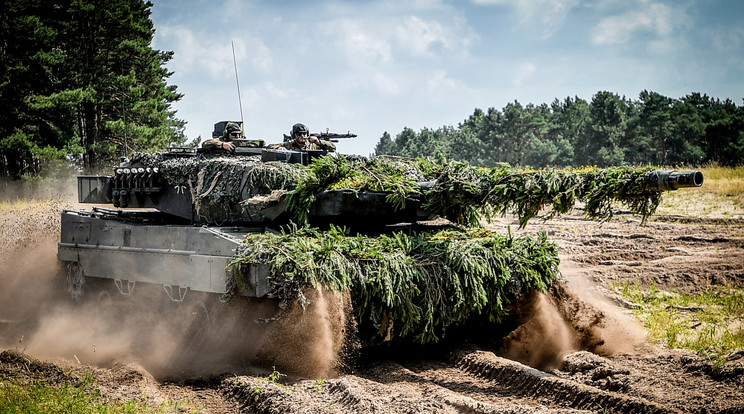 Leopard 2 A6 harci tank / Fotó: MTI EPA