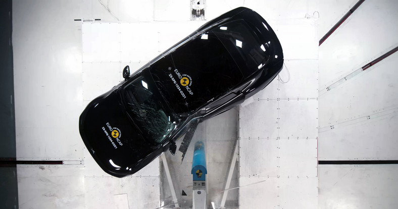 Crash-test: Xpeng P7