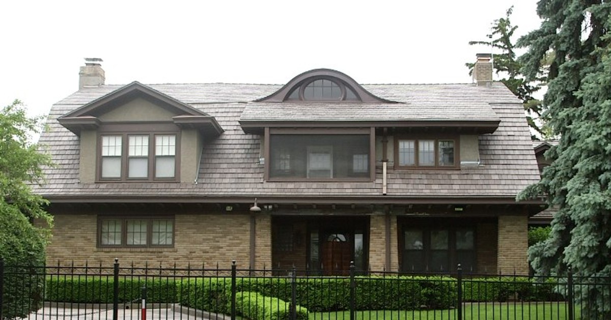 how big is warren buffett's house - Ilustrasi 2