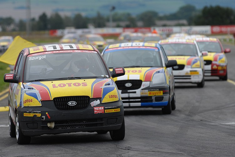 Szczęśliwie żaden z uczestników kraksy nie odniósł poważniejszych obrażeń. Zawody przerwano, a później odwołano cały drugi bieg.