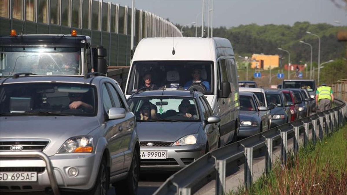 To nie tak miało wyglądać. Wybudowana gdańska Trasa Słowackiego miała odkorkować miasto i usprawnić ruch. Niestety, arteria non stop jest kompletnie zatkana.