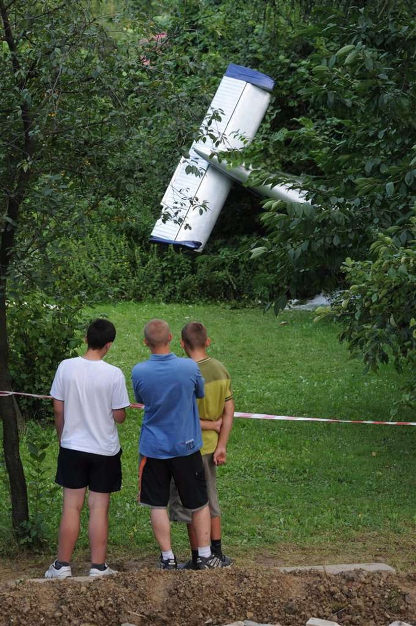 Spadła awionetka, pilot nie żyje