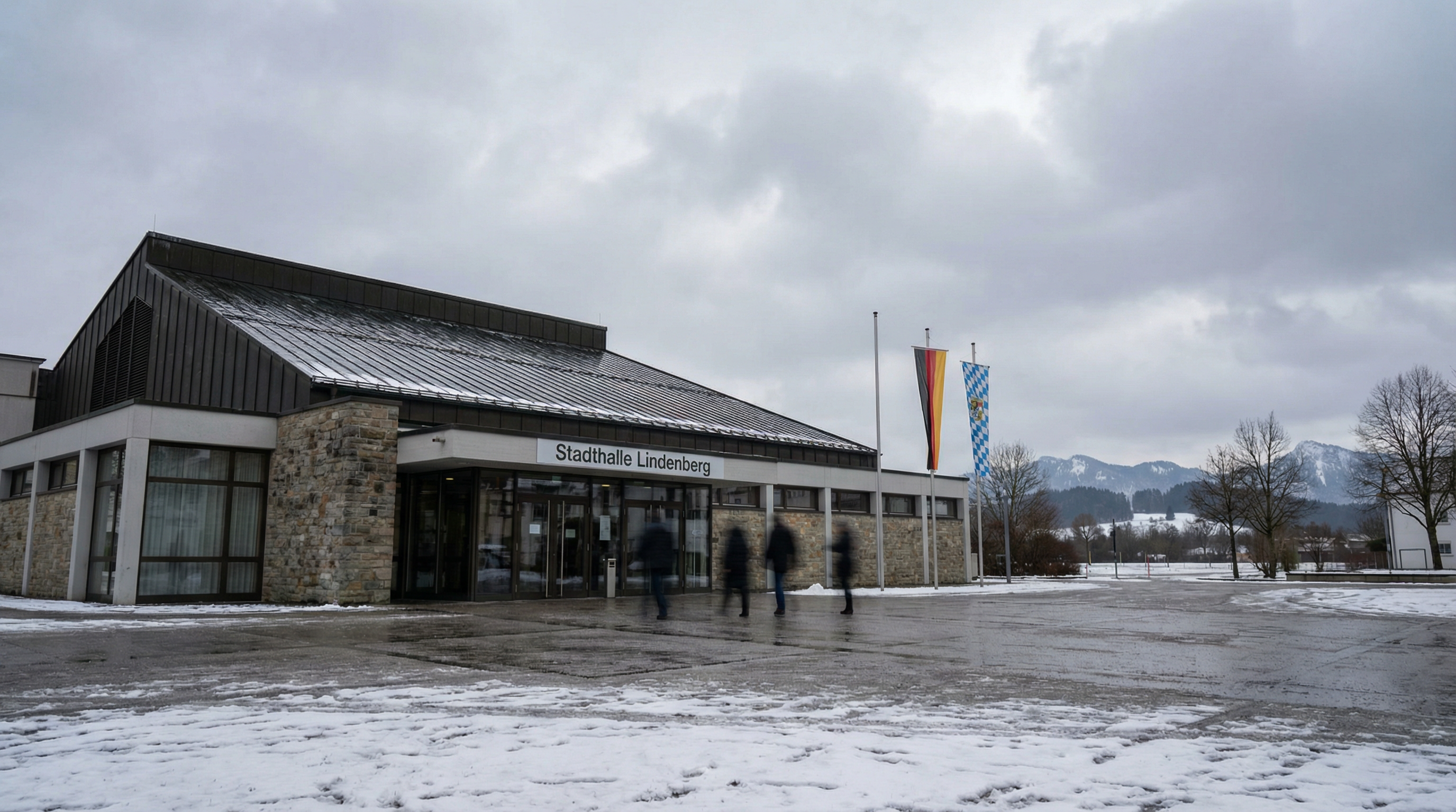 Gericht zwingt Lindenberg zu AfD-Halle - hätte nur Höcke verbieten können