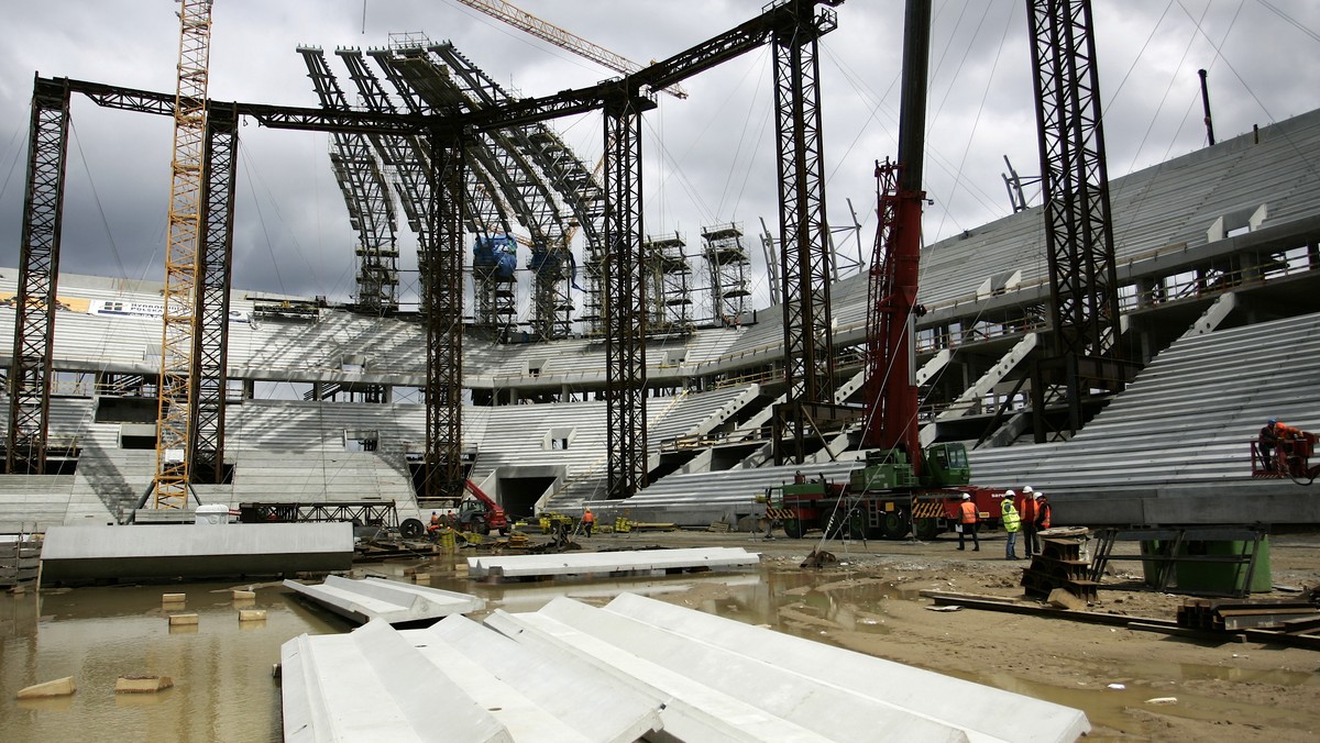 Lechia Operator złożyła w piątek ofertę dzierżawy PGE Arena Gdańsk. Spółka z organiczoną odpowiedzialnością, której sto procent udziałów ma Lechia S.A. - była jedynym podmiotem, który wziął udział w przetargu.