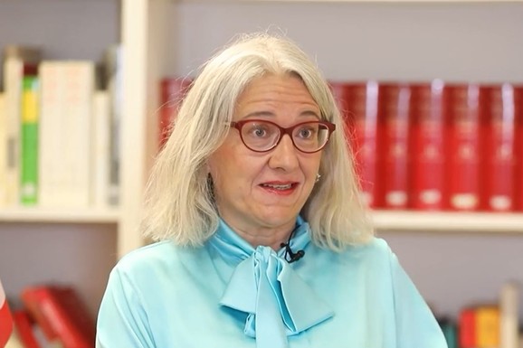 (VIDEO) "POKRENUĆE NOVI PROGRAM SARADNJE" Ambasadorka Švajcardske An Lugon-Mulen za Blic TV o dolasku predsednika u Srbiju:  "Stvari idu veoma dobro"