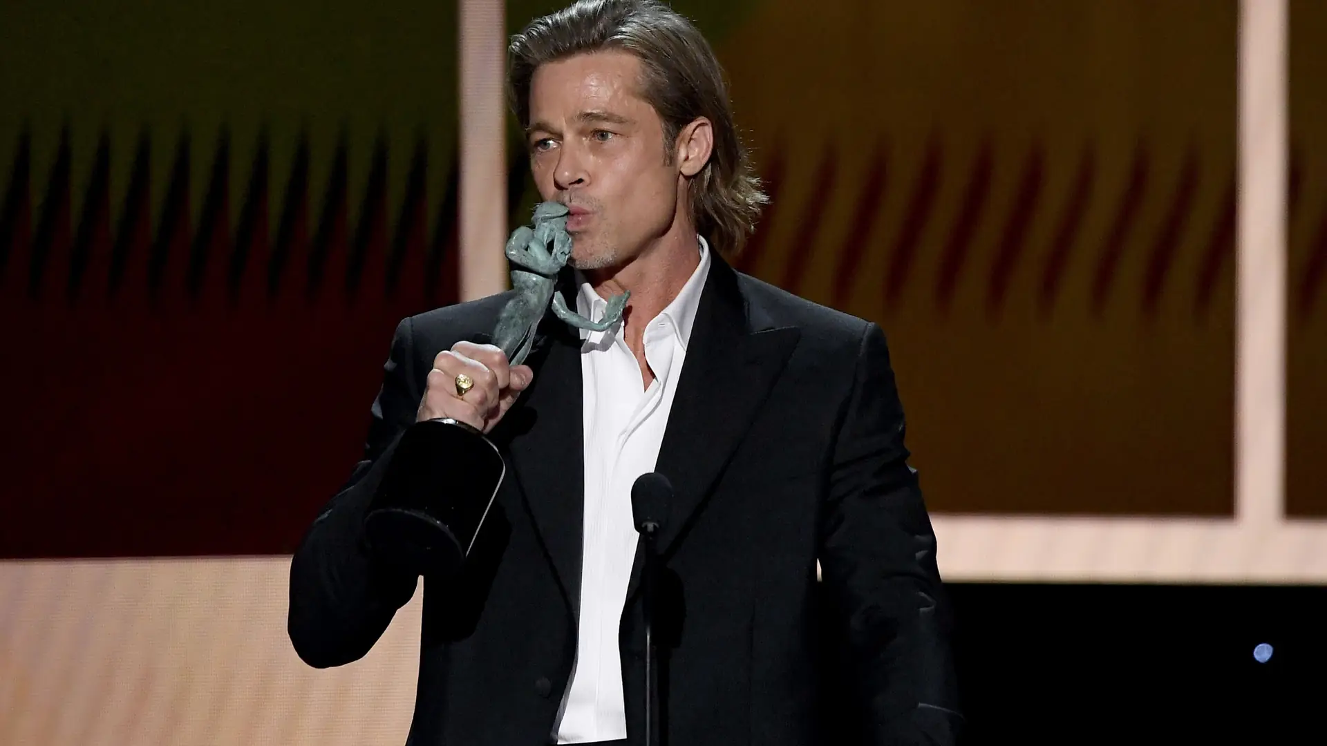 "Dodam to sobie do opisu na Tinderze" - Brad Pitt podwójnie wygrał podczas SAG Awards