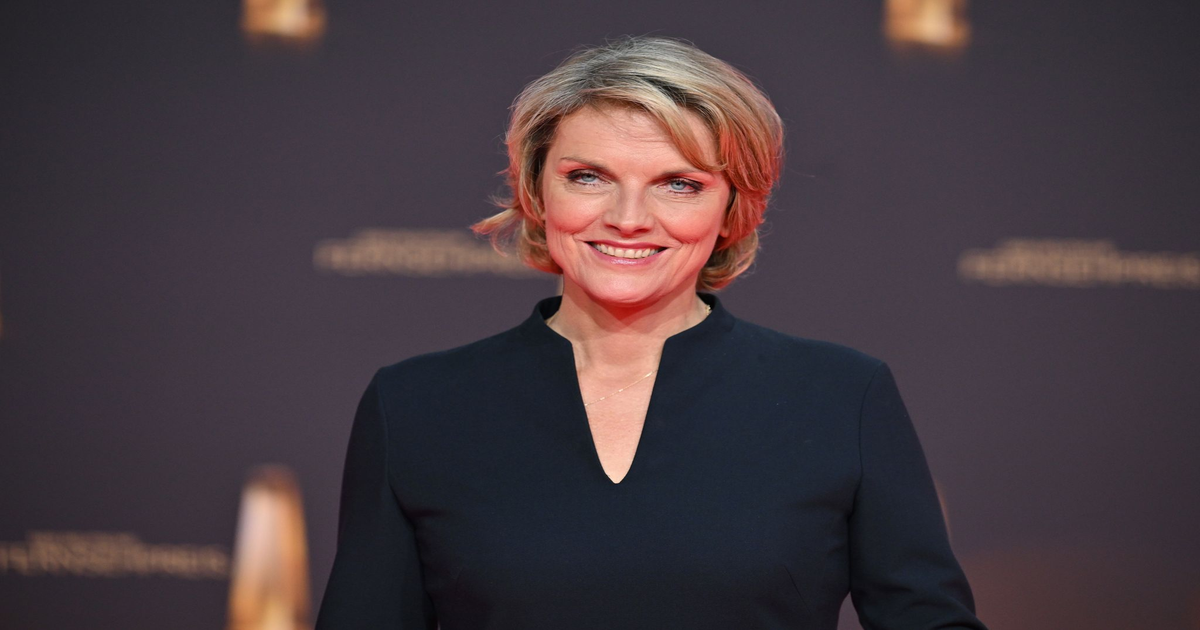 Slomka-zum-Jubil-um-Florett-statt-Machete-und-warum-sie-Social-Media-meidet