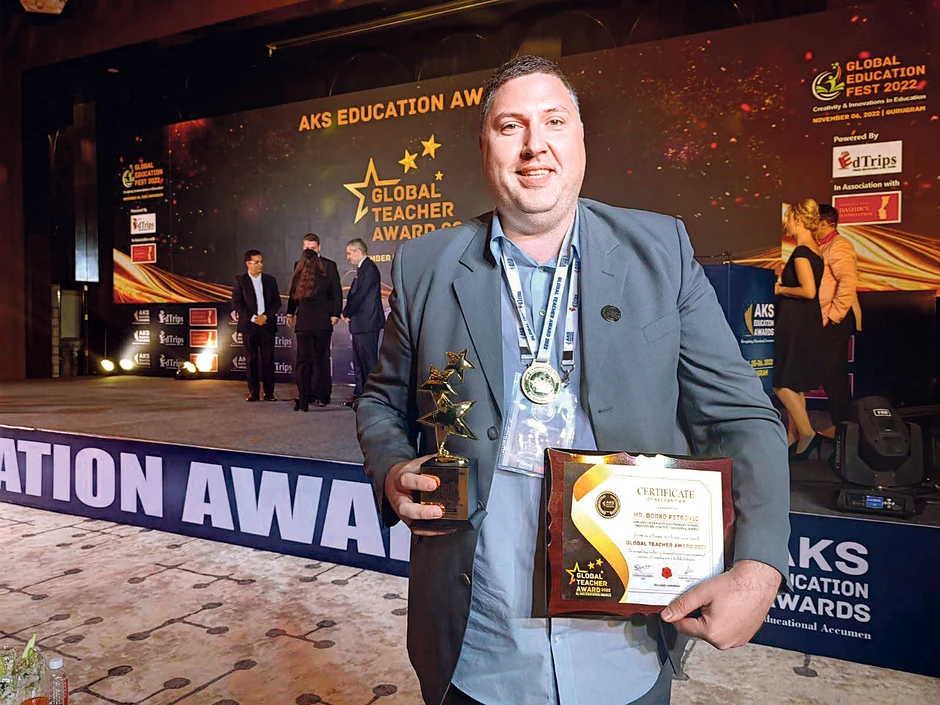 Borko Petrović najbolji nastavnik na planeti