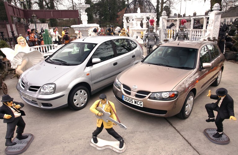 Nissan almera tino i almera