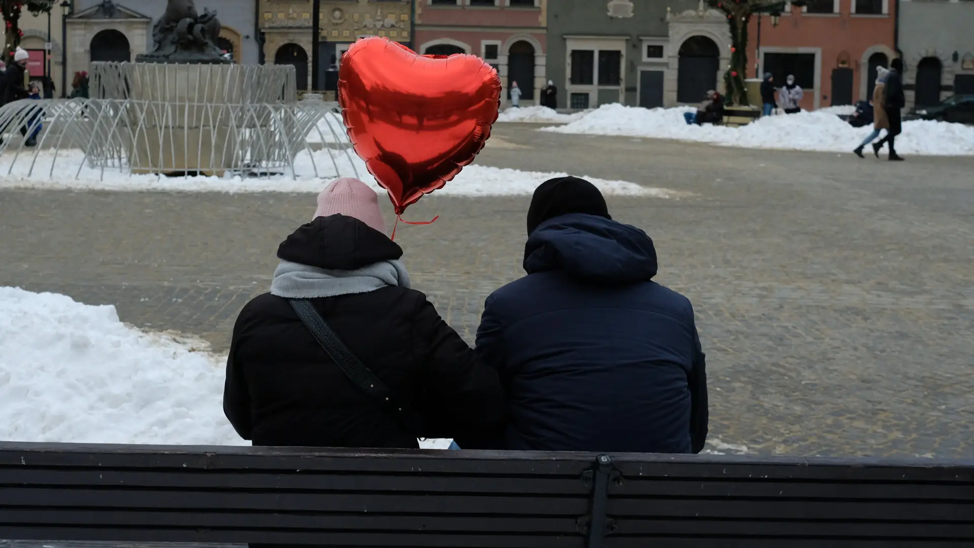 Walentynki okiem Gen Z. "To już nie celebracja miłości"