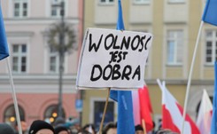 List otwarty w obronie dziennikarzy: 'Bez wolnych mediów dziennikarstwo jest tylko przedłużeniem propagandy'.