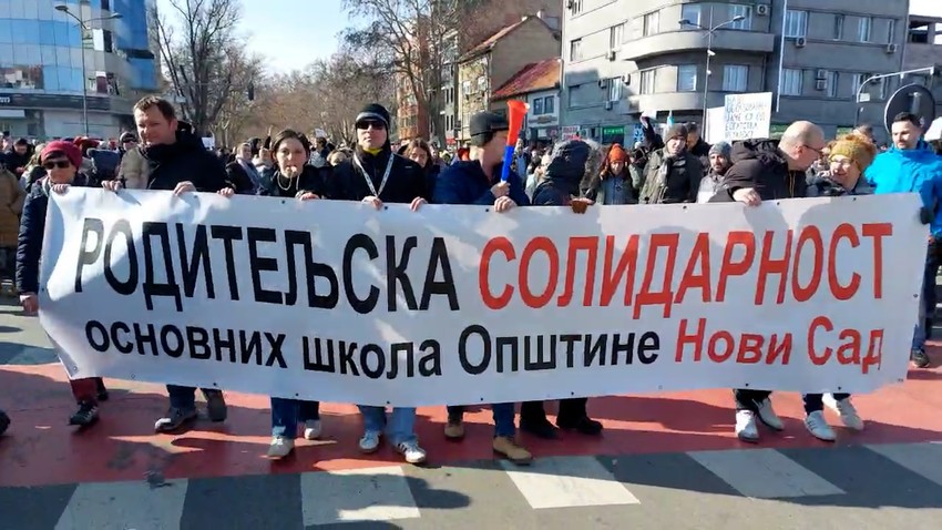 POK_roditelji_škole_Novi_Sad_protest_vesti_blic_safe_kk_vp jpeg.jpg
