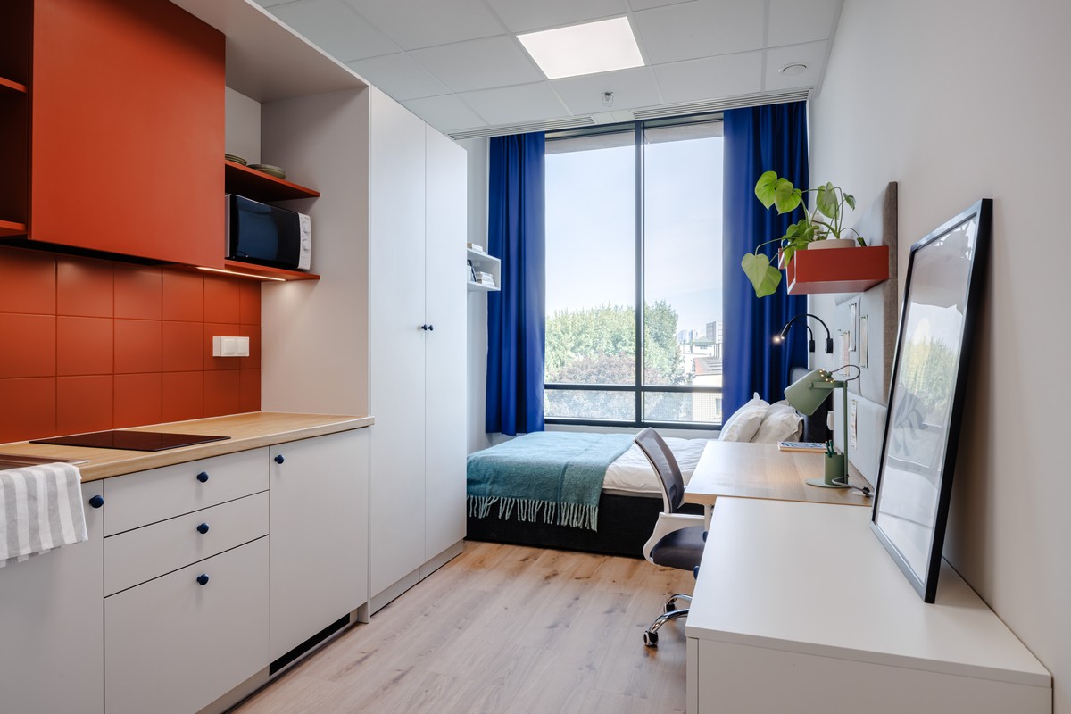 Brakuje miejsc dla studentów. Konwersje biurowców mogą zmienić polskie miasta