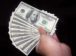 Znalazła 20 tysięcy dolarów na ulicy