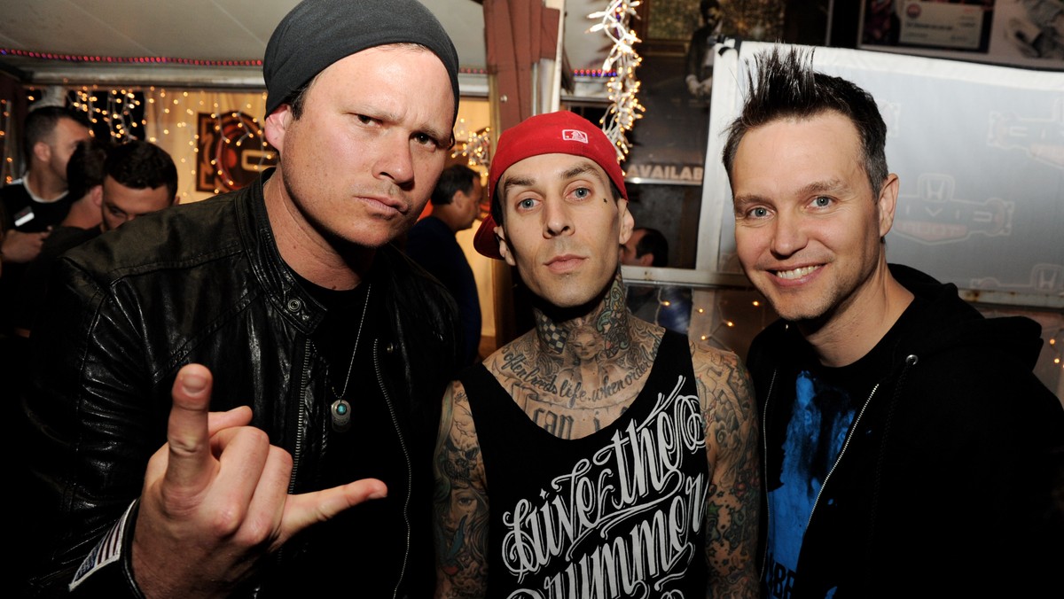 Końcem grudnia z Blink-182 odszedł Tom DeLonge. W wywiadzie z magazynem "The Rolling Stone" Mark Hoppus i Travis Barker zdradzili kulisy rozstania z Tomem.