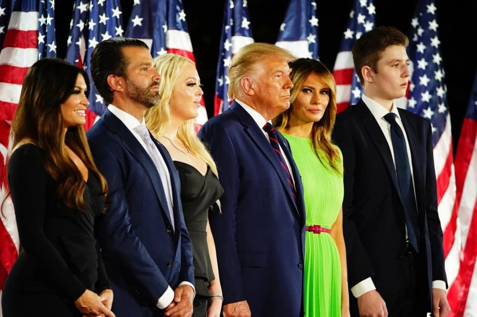 Kimberli Gilfojl i porodica Tramp