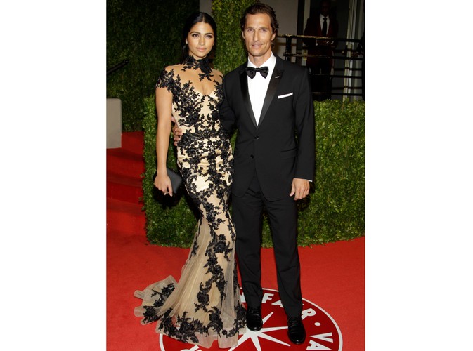 Aktor Matthew McConaughey z partnerką Camillą Alves