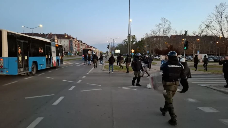 Studenti u blokadi blokirali GSP NS