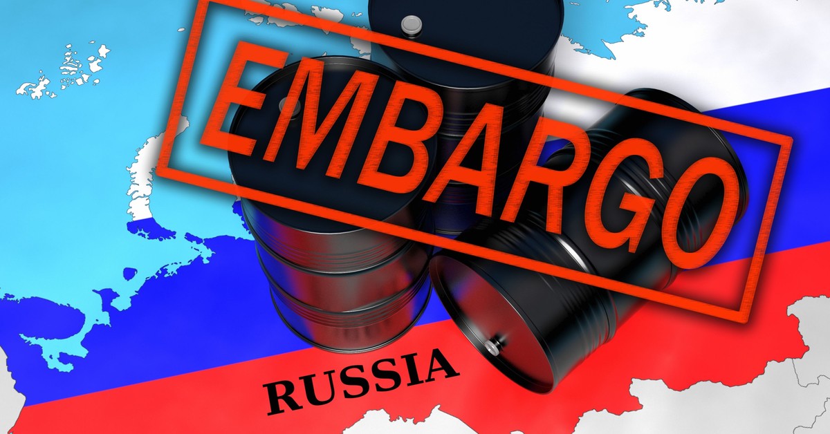 Trump dokręci śrubę Rosji? Zapowiedział ustawę o cłach wymierzonych w państwa kupujące rosyjską ropę