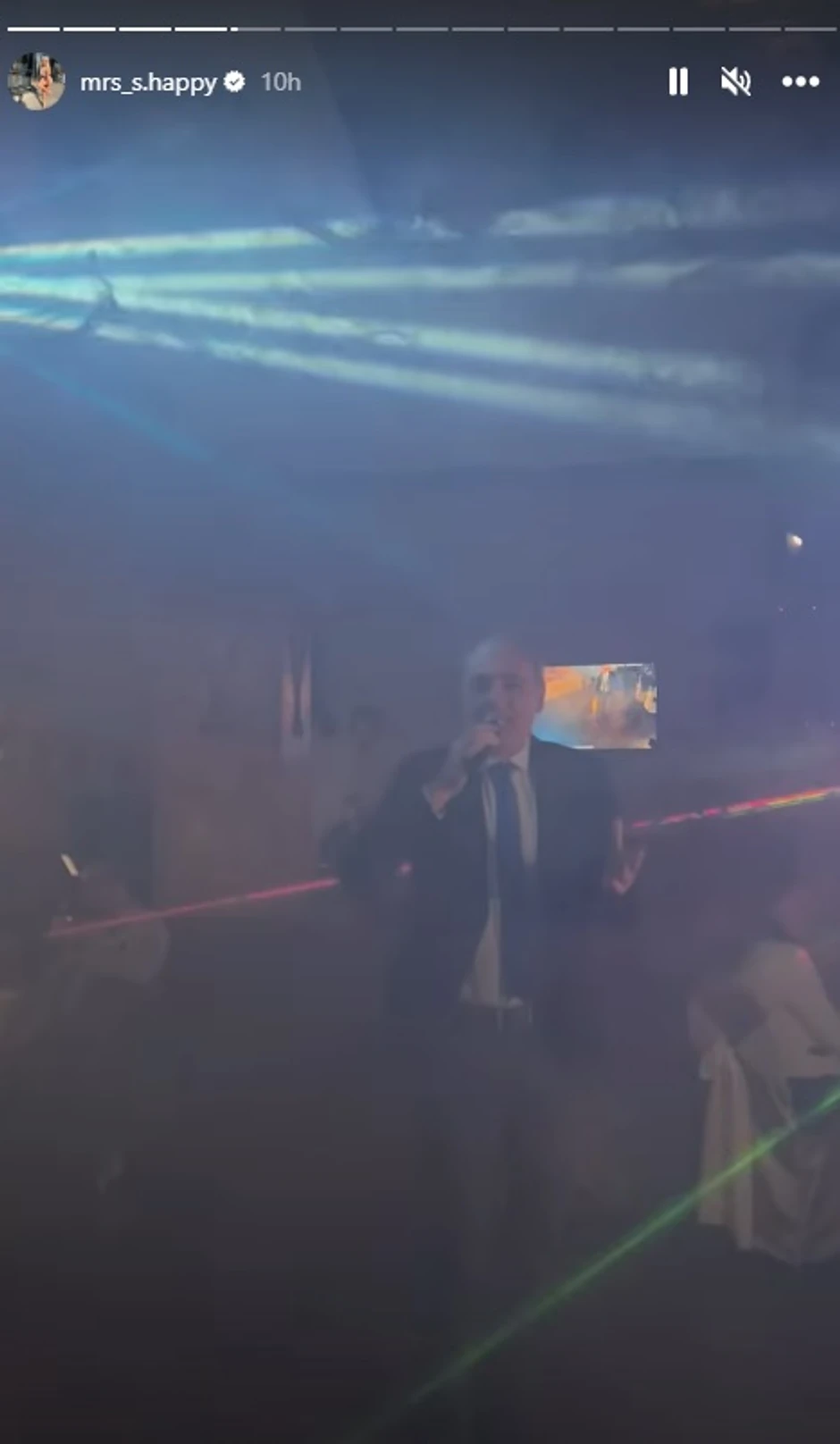 Aca Ilić pevao na svadbi