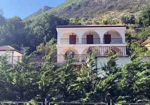 Vila Nikole Mirotića u Crnoj Gori