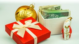 świąteczne dylematy pracodawców: jak bezpiecznie finansować prezenty d