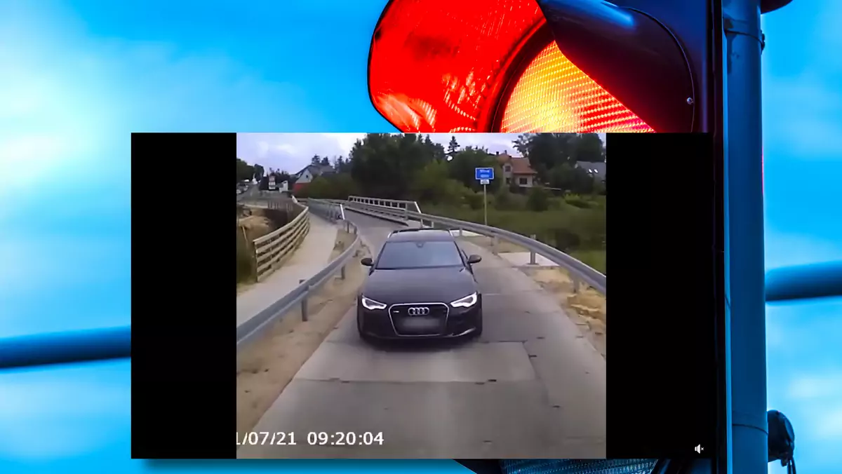 Kierowca ciężarówki nie dał pojechać Audi na "wahadle"