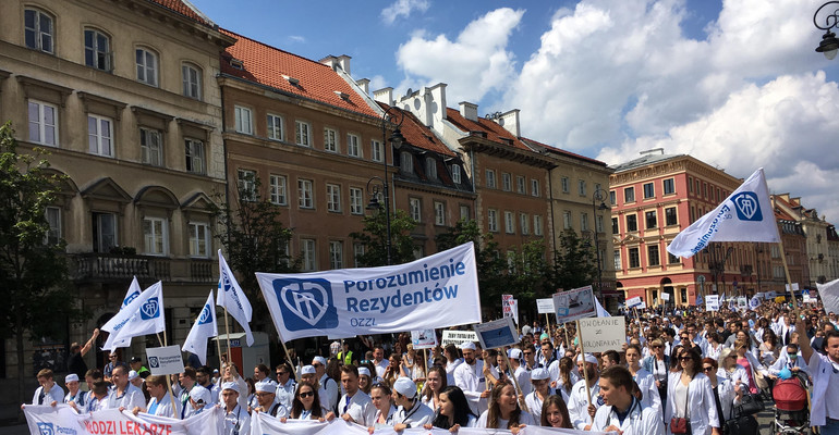 Protest lekarzy rezydentów. Warszawa, 4 czerwca 2016 r.