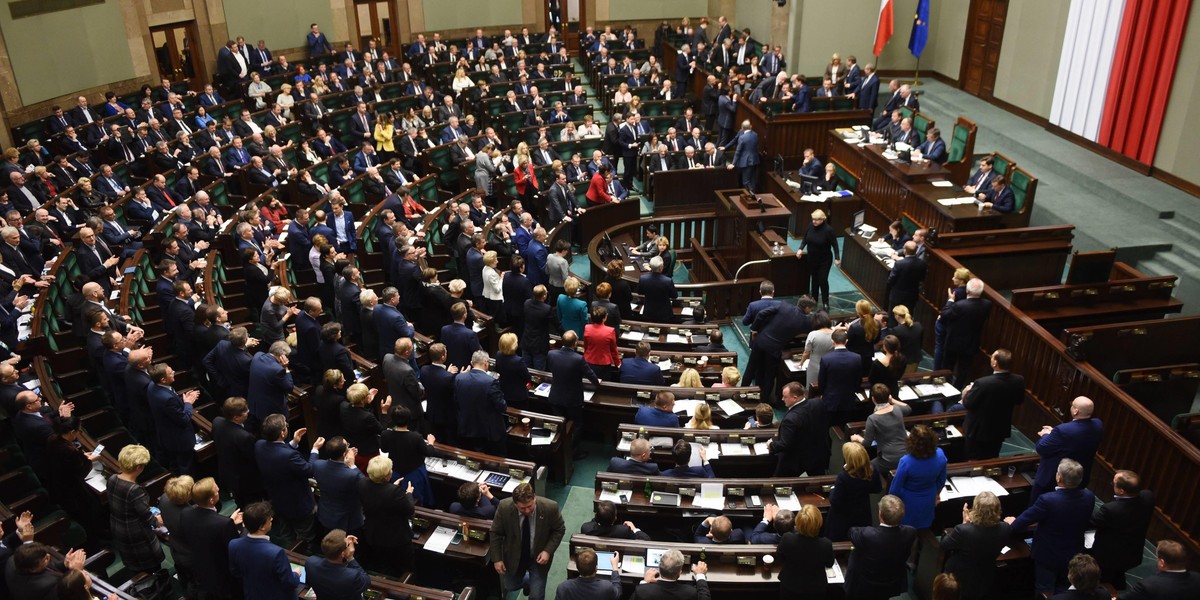 Sejm podjął decyzję ws. medycznej marihuany! Ale są czarne owce