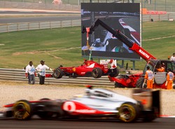 Surowa kara dla Hamiltona. Zostanie cofnięty o trzy miejsca