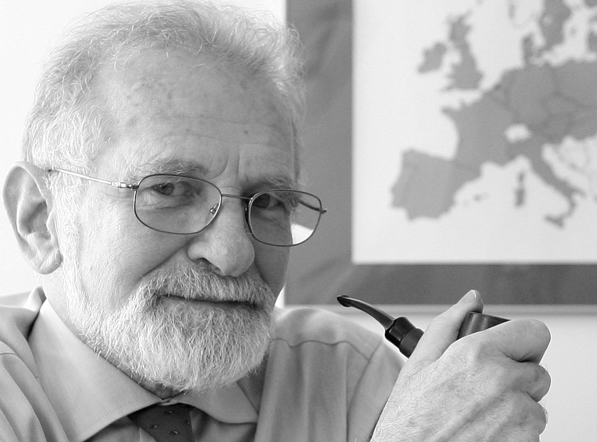 Bronisław Geremek nie żyje