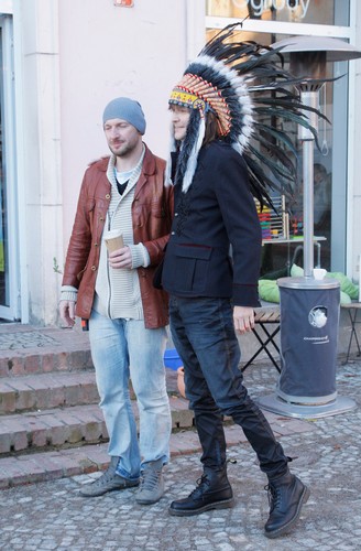 Robert Gawliński i reżyser klipu Roman Przylipiak