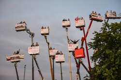 Kibice Motoru Lublin wynajęli 18 dźwigów, by obejrzeć mecz swojej drużyny