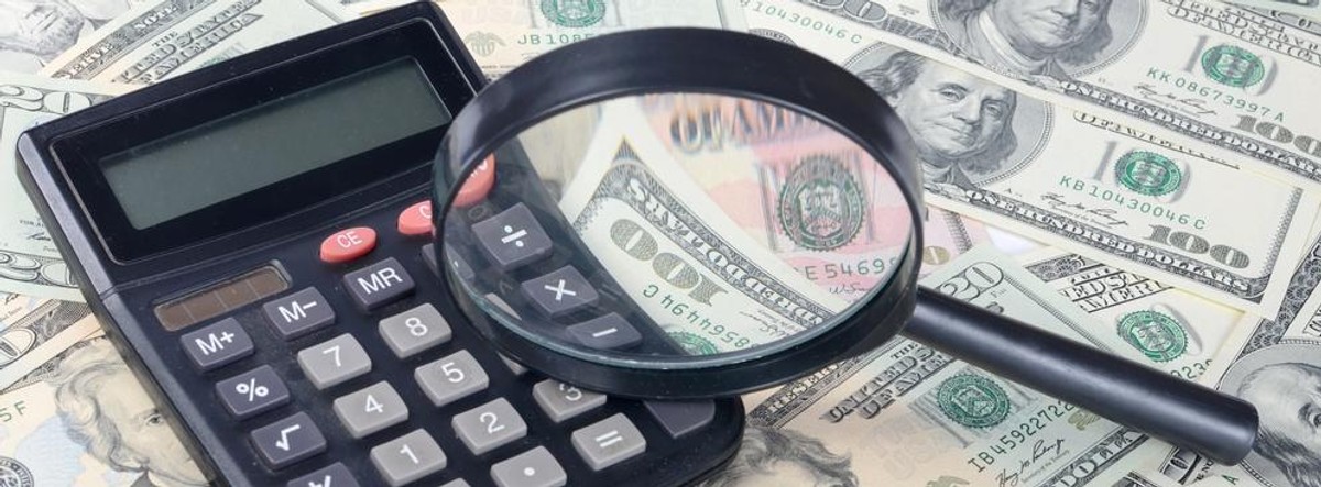 Na dzień dzisiejszy przewalutowanie kredytu denominowanego to praktycznie to samo, co zamknięcie stratnej pozycji spekulacyjnej na rynku finansowym.