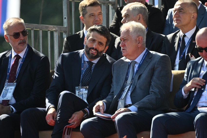 Aleksandar Šapić na vojnoj paradi