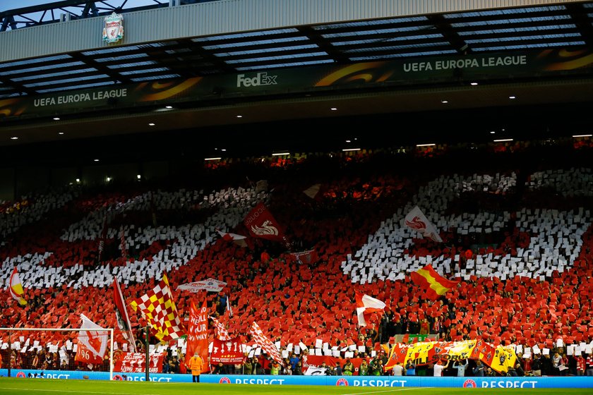 Zmarł wykonawca utworu "You'll Never Walk Alone"