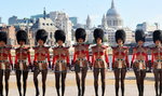 Londyn zyskał nowe strażniczki :-)