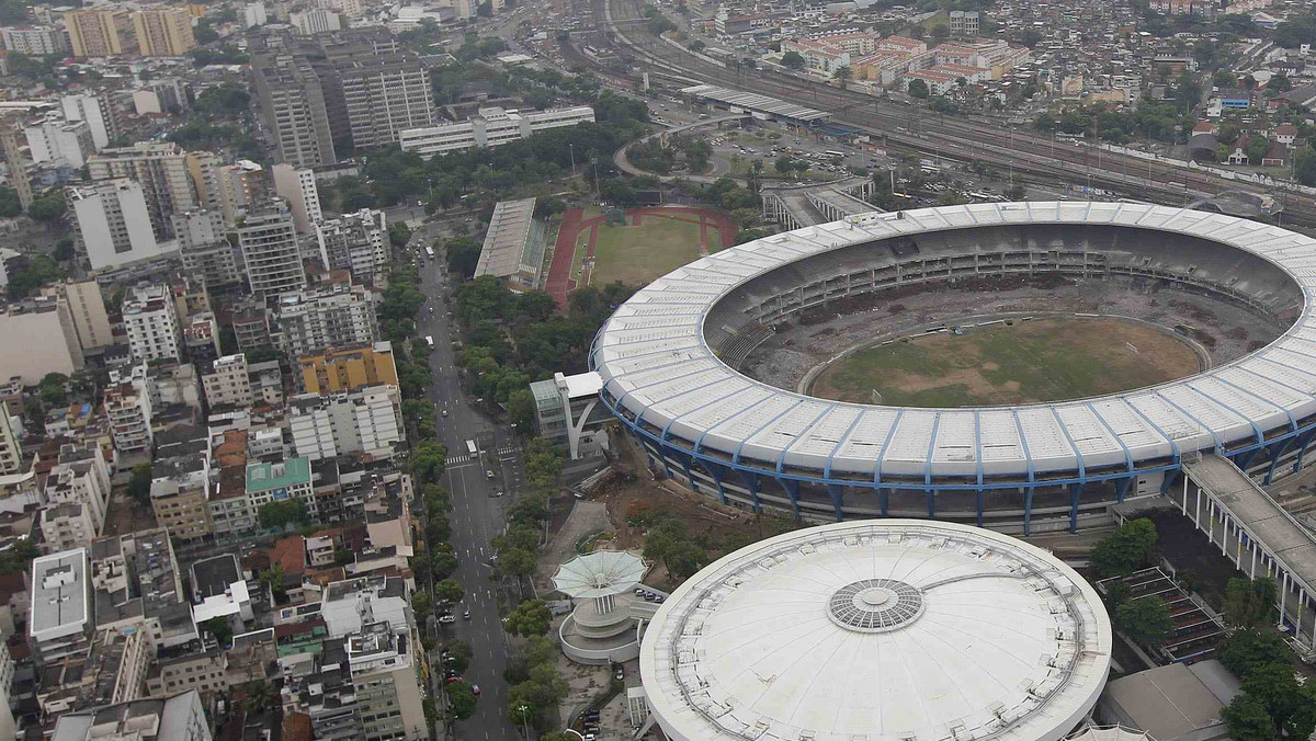 Brazylijski minister sportu, Orlando Silva zapowiedział, że przygotowania jego kraju do organizacji mistrzostw świata w piłce nożnej zostaną wkrótce znacznie przyspieszone. Brazylia będzie gospodarzem piłkarskiego mundialu w 2014 roku.