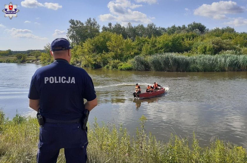 Gdzie jest Szymon? 20-latka szukają najbliżsi, nurkowie, helikopter i dron