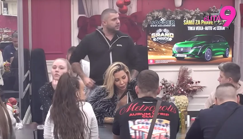 Asmin sasuo gorku istinu Aneli u lice: "Uništila si Norin život, dete pati"