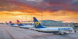 Ryanair chce całkiem zdetronizować LOT