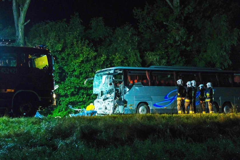 Kleszczów: zderzenie busa z autokarem na drodze nr 88. Nowe fakty