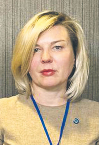 Alina Frołowa, wiceminister obrony Ukrainy w latach 2019-2020. Doradca szefa ministerstwa obrony w latach 2015-2016. Obecnie ekspert w Centrum Strategii Obronnych