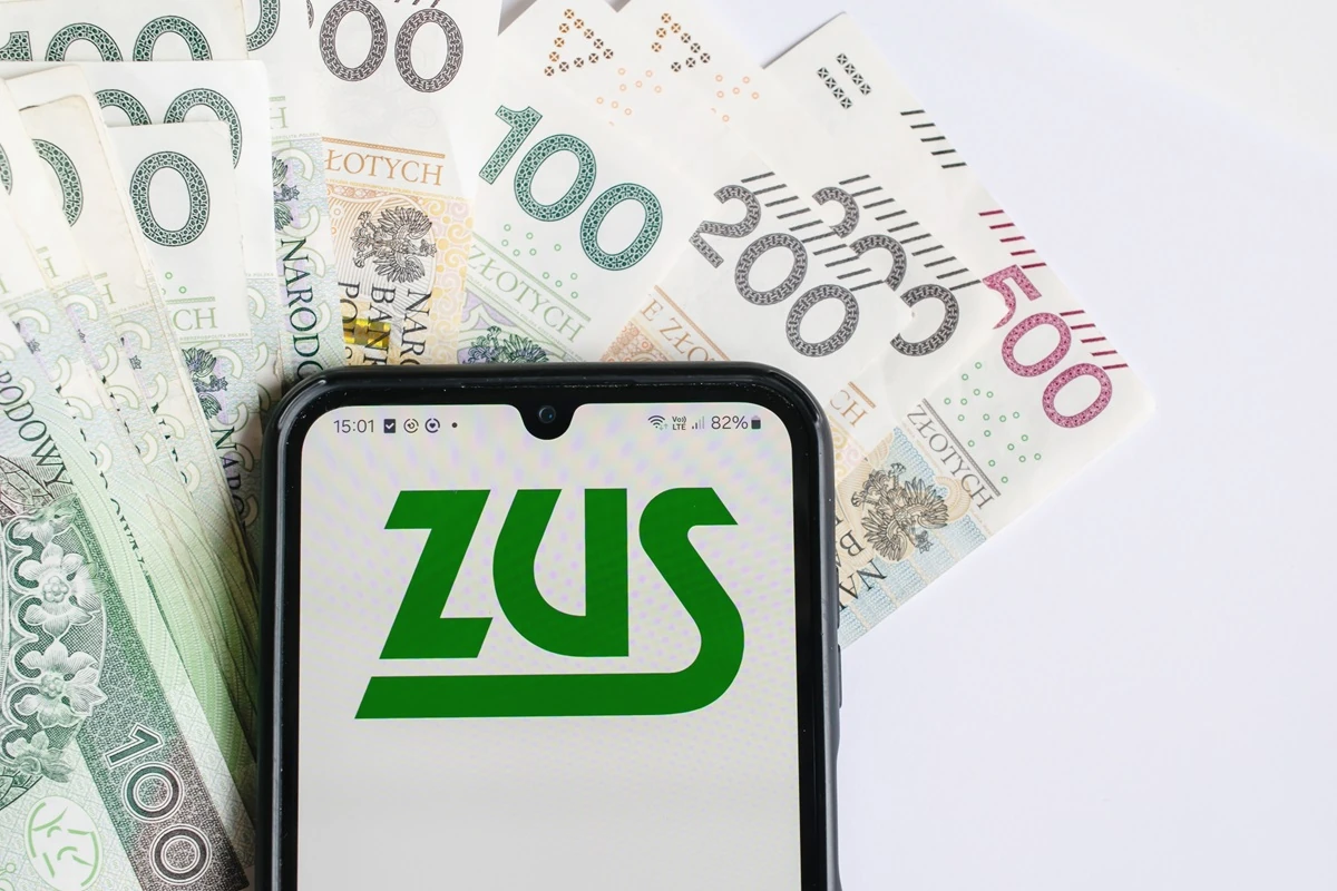 Trzecia największa waloryzacja stulecia. Emerytura wzrośnie choćby o 500 zł