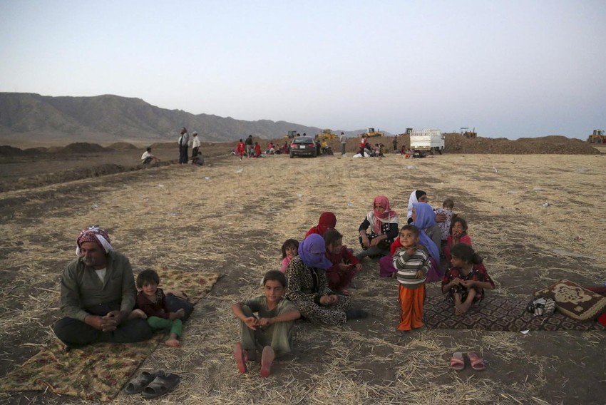 Izbeglički kampovi su pod stražom Kurda