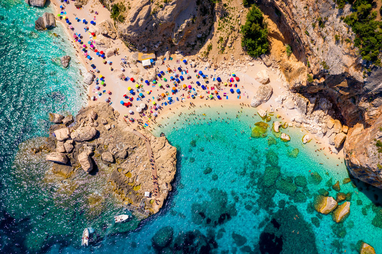 Plaża Cala Mariolu na Sardynii