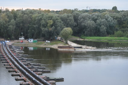 Most pontonowy na Wiśle zostanie rozebrany. Ścieki znów trafią do rzeki